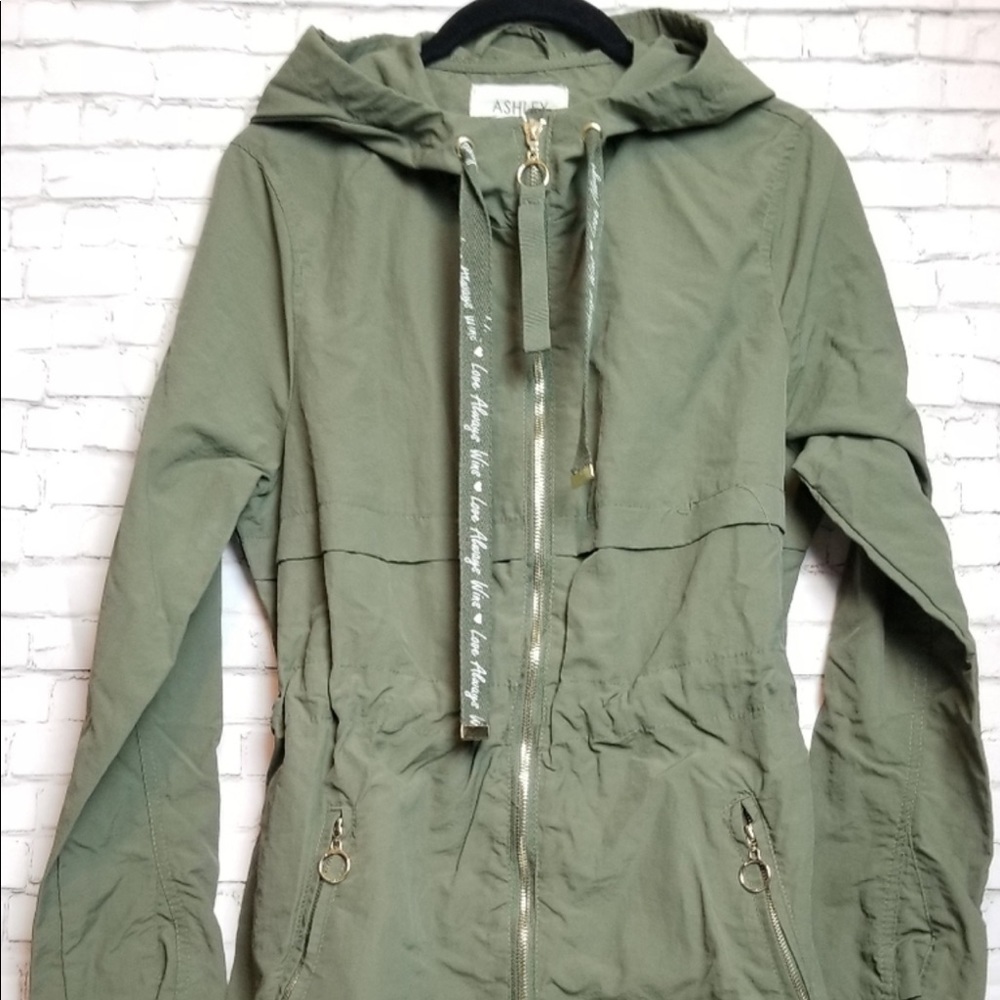 Army Green Hooded Jacket - SM